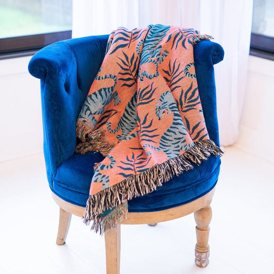 Blue Tiger 100% Cotton Woven Blanket, Wall Hanging Tapestry, Cozy Throw